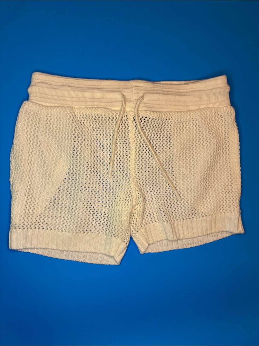 Glimmer men’s Cream Knit Mesh Drawstring Shorts